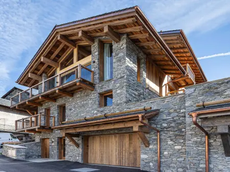 Luxueux chalet neuf à Saint-Martin avec piscine - Photo 15