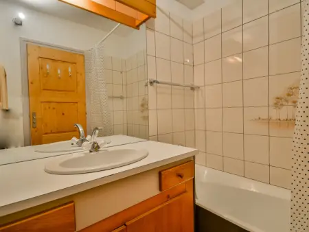 Appartement T3 proche centre-ville, pistes & remontées - 6 pers, balcon, parking - Morzine - Photo 5