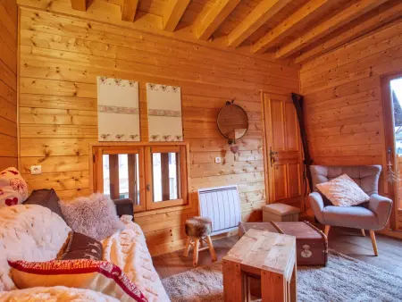 Appartement rénové 3 chambres, animaux acceptés, parking, proche Grand Massif - Photo 3