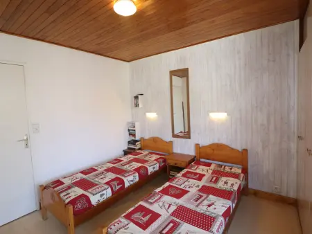 Appartement confort, accès ski, balcon ensoleillé - Photo 2