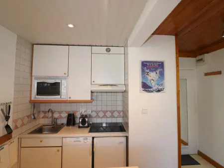 Appartement confort, accès ski, balcon ensoleillé - Photo 5