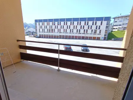 Studio Cabine 6 Pers avec Balcon, Exposé Sud, à 1700m d'Altitude à Saint-Lary-Soulan - Photo 6