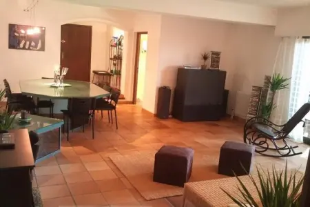 Villa Loucisa, Superbe villa avec piscine à Nice - Photo 9