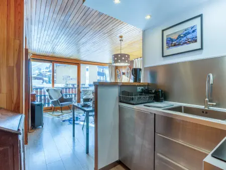 Appartement central et lumineux à Val-d'Isère, proche des pistes et commodités - Photo 3