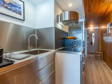 Appartement central et lumineux à Val-d'Isère, proche des pistes et commodités - Photo 4