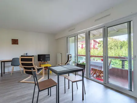 Studio lumineux avec balcon à 300m des plages d'Anglet - Photo 2