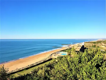 Studio lumineux avec balcon à 300m des plages d'Anglet - Photo 9