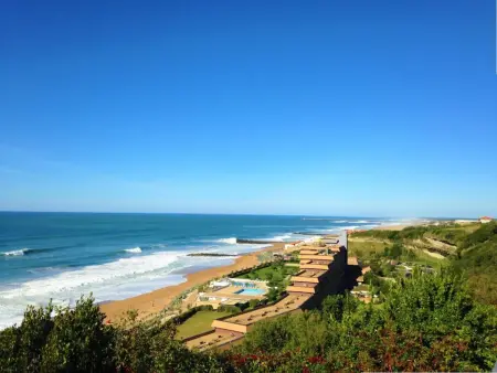 Studio lumineux avec balcon à 300m des plages d'Anglet - Photo 12