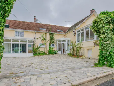 Maison avec piscine, animaux OK - 12 pers., Gite 12 personnes à Saint Hilaire sous Romilly - Photo 31