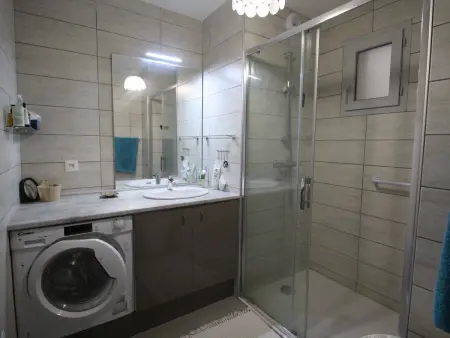 Appartement Cozy 3P avec Balcon Sud, Garage et Proche Golf - Montauban-de-Luchon - Photo 9