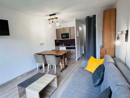 Studio aux 2 Alpes pour 4 pers, balcon ensoleillé - Photo 2