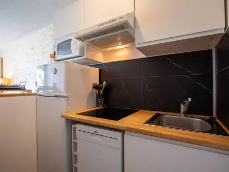 Charmant Appartement 6 Pers, Pieds des Pistes avec Navette, Parking Gratuit - Photo 3