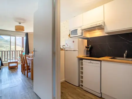 Charmant Appartement 6 Pers, Pieds des Pistes avec Navette, Parking Gratuit - Photo 4