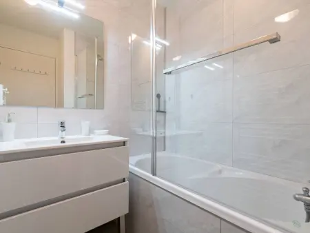 Charmant Appartement 6 Pers, Pieds des Pistes avec Navette, Parking Gratuit - Photo 7