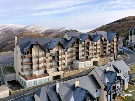 Charmant Appartement 6 Pers, Pieds des Pistes avec Navette, Parking Gratuit - Photo 8