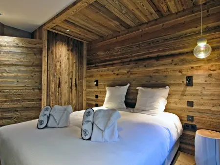 Appartement skis aux pieds, cheminée, conciergerie 5* - Photo 5