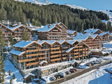 Appartement skis aux pieds, cheminée, conciergerie 5* - Photo 18
