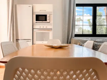 Villa Confort avec Piscine Privée, Proche Plages et Commerces à Corralejo - Photo 8