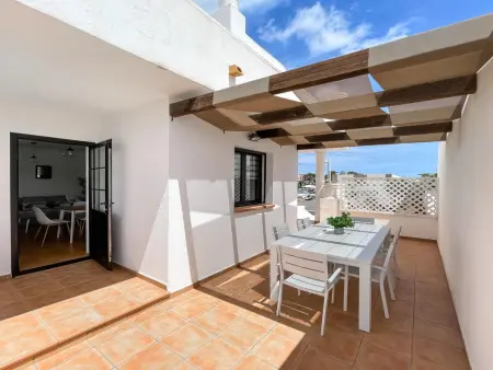 Villa Confort avec Piscine Privée, Proche Plages et Commerces à Corralejo - Photo 13