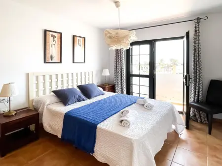 Villa Confort avec Piscine Privée, Proche Plages et Commerces à Corralejo - Photo 16