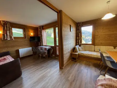Appart 4 pers, accès direct pistes, terrasse, 50m remontées - Photo 2