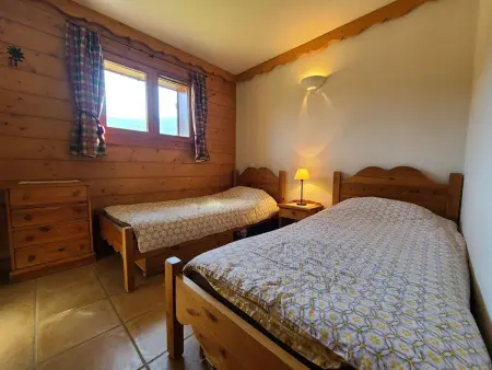 Appartement 3 pièces cosy, 6 personnes, près de la piscine et du ski bus, parking inclus. - Photo 3