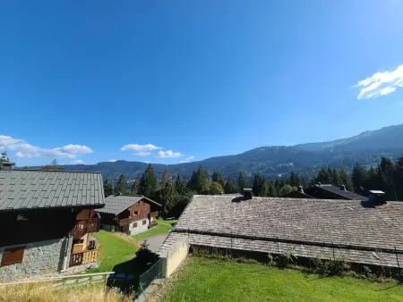 Appartement 3 pièces cosy, 6 personnes, près de la piscine et du ski bus, parking inclus. - Photo 7