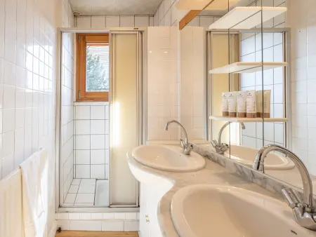 Appartement en centre station, animaux admis, proche pistes de ski - Photo 9