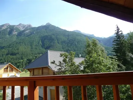 Spacieuse Maison 8 Pers à Serre Chevalier avec Jardin, Balcon et Cheminée - Photo 7