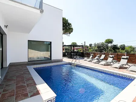 Villa pour 10-12 pers., piscine privée, clim, proche plage de Lloret de Mar - Photo 10