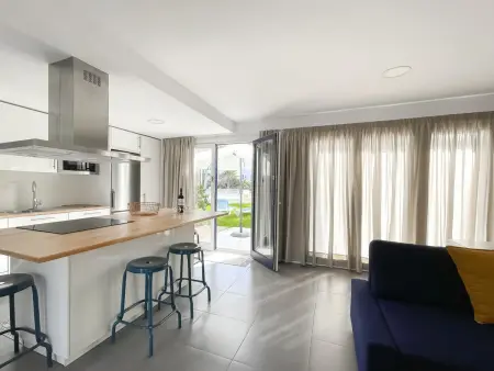 Maison de Vacances Confortable avec Piscine et Terrasse à Corralejo, Proche de la Plage - Photo 10