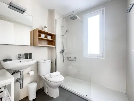 Maison de Vacances Confortable avec Piscine et Terrasse à Corralejo, Proche de la Plage - Photo 16