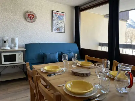 Charmant Studio 4 Pers avec Balcons, Parking et Accès Direct aux Pistes – Montgenèvre - Photo 7