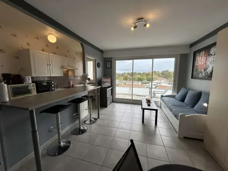 Studio lumineux avec grand balcon à Saint-Jean-de-Monts - 4 couchages - Photo 9