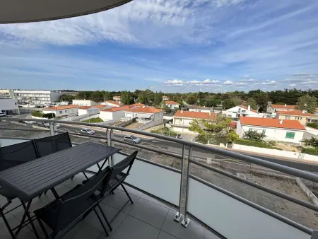 Studio lumineux avec grand balcon à Saint-Jean-de-Monts - 4 couchages - Photo 13