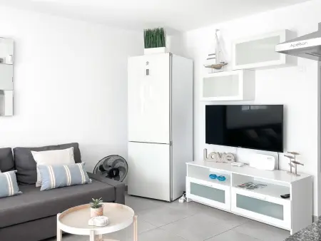Appartement Moderne avec Terrasse et Piscine Commune à Tuineje, Espagne - Photo 4