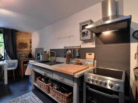Loft charmant à Leymen près de Bâle - Parking, espace vert, tout confort inclus - Photo 3