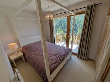Spacieux appartement 4 pièces pour 6 - 3 chambres - 65m2 - Balcon - Proche télécabine - Photo 1