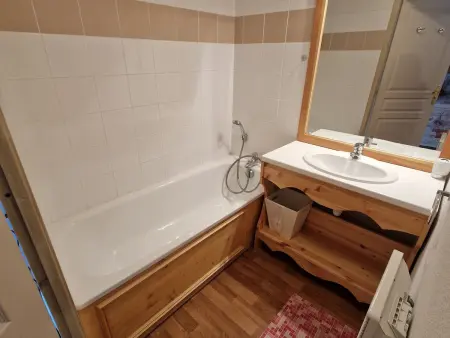 Spacieux appartement 4 pièces pour 6 - 3 chambres - 65m2 - Balcon - Proche télécabine - Photo 10