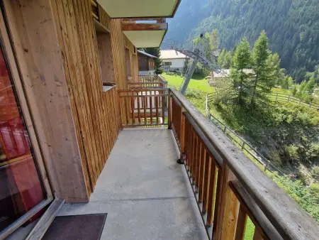 Spacieux appartement 4 pièces pour 6 - 3 chambres - 65m2 - Balcon - Proche télécabine - Photo 14