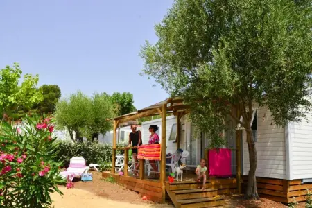 Caravanpark Domaine Sainte Véziane Bessan  Mobilhome Confort 3ch 6p, Mobil-home à Bessan avec piscine commune - Photo 7