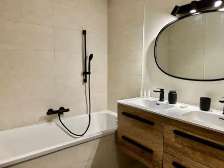 Appartement neuf à Méribel, proche des pistes, balcon, service concierge inclus! - Photo 17