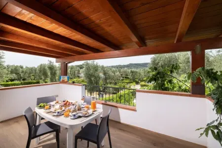 I Tesori del Sud - App 2-roomed - 2/3 pax first floor, Ferme à Vieste près du parc Gargano - Photo 4
