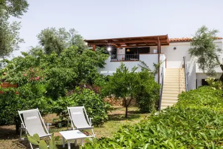 I Tesori del Sud - App 2-roomed - 2/3 pax first floor, Ferme à Vieste près du parc Gargano - Photo 9