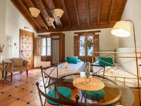 Appartement Rio Genil à Grenade - Charme Authentique au Cœur de la Ville - Photo 4