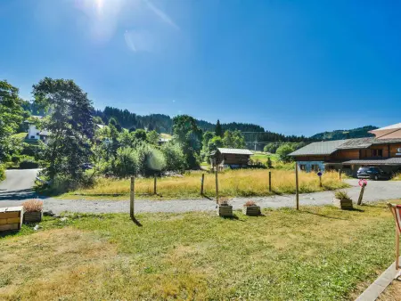 Appartement cosy aux pieds des pistes avec piscine et tennis, 4 pers, Les Gets - Photo 11