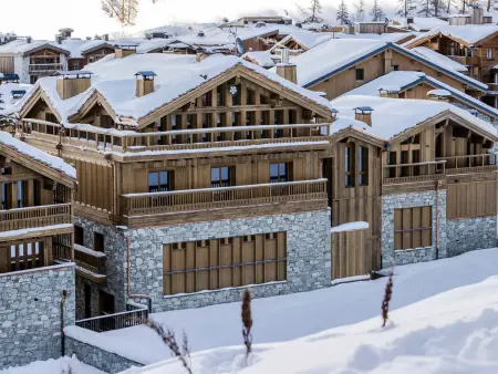 Bel appartement de standing dans résidence neuve au pied des pistes à Val-d'Isère - Photo 21