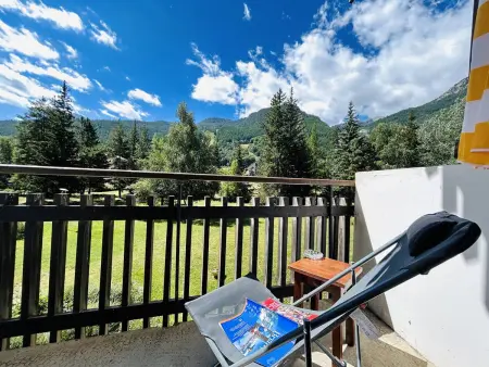 Studio Cabine Rénové avec Balcon et Parking Près des Pistes – La Salle-les-Alpes - Photo 6