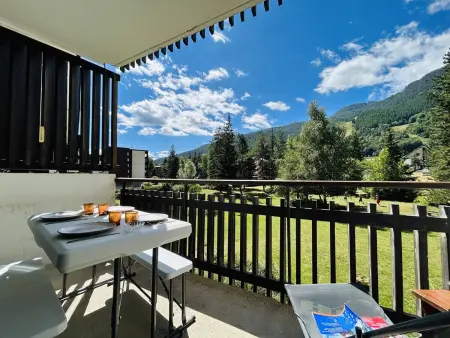 Studio Cabine Rénové avec Balcon et Parking Près des Pistes – La Salle-les-Alpes - Photo 7