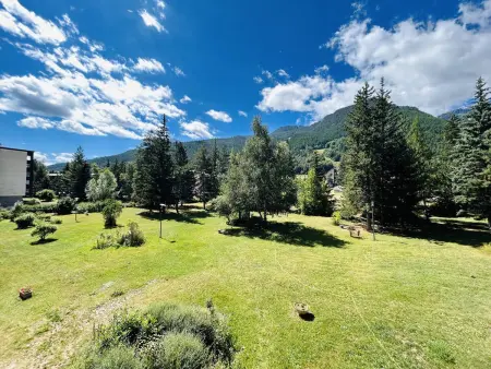 Studio Cabine Rénové avec Balcon et Parking Près des Pistes – La Salle-les-Alpes - Photo 8